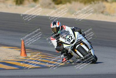 media/Dec-18-2022-SoCal Trackdays (Sun) [[8099a50955]]/Turn 10 (140pm)/